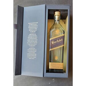 Johnnie Walker Blue Label Scotch Whisky EMPTY Bottle & Case Box 750ml.